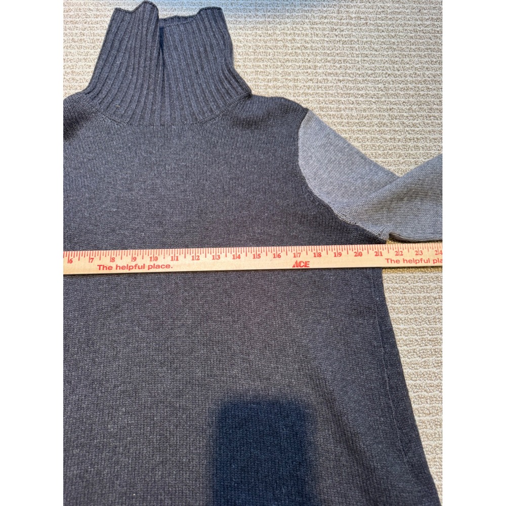 Vince Colorblock Turtleneck Sweater Womens L Gray Cream Wool Blend Knit Cozy - Picture 7 of 8